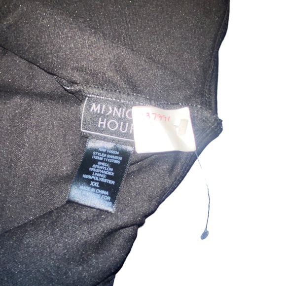 NWT Skull Bathing Suit NWT - Picture 3 of 4